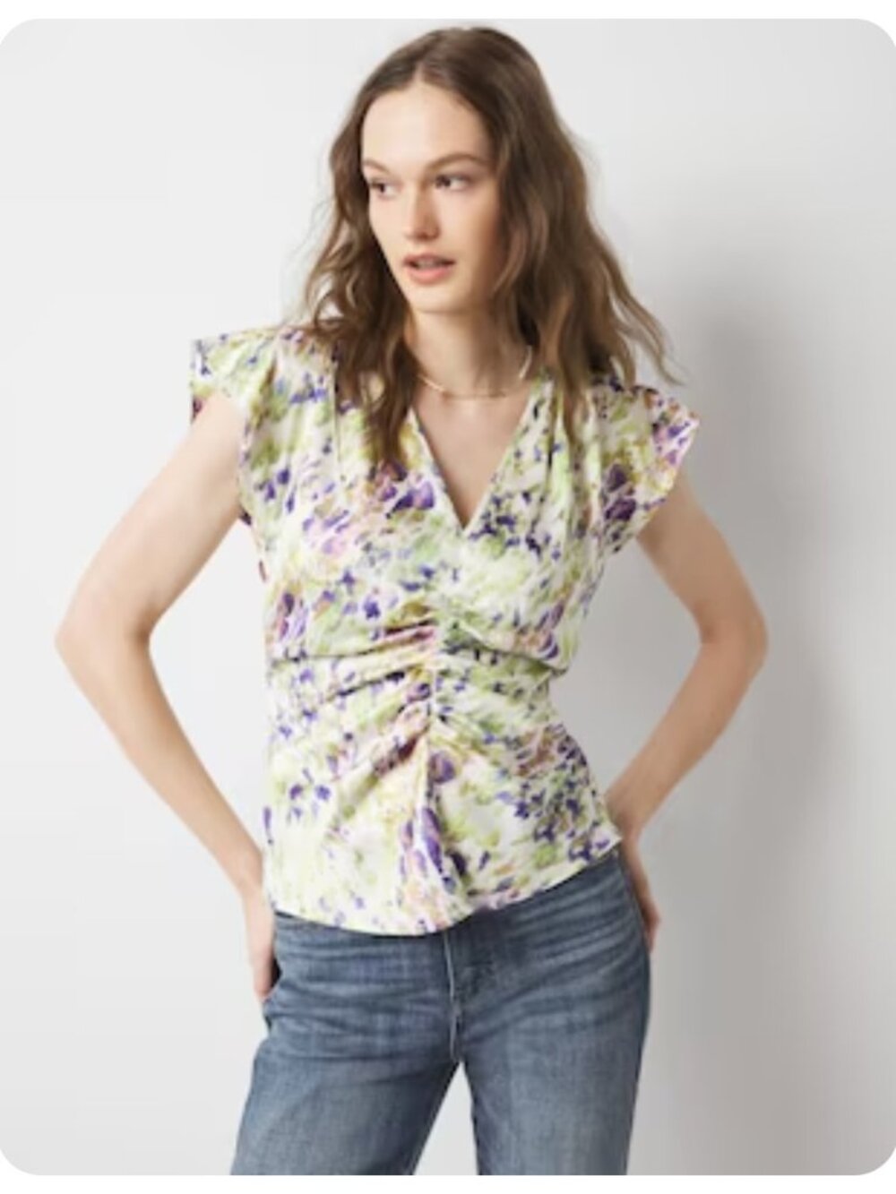 White House Black Market Floral Ruched V-Neck Blouse. euc.
